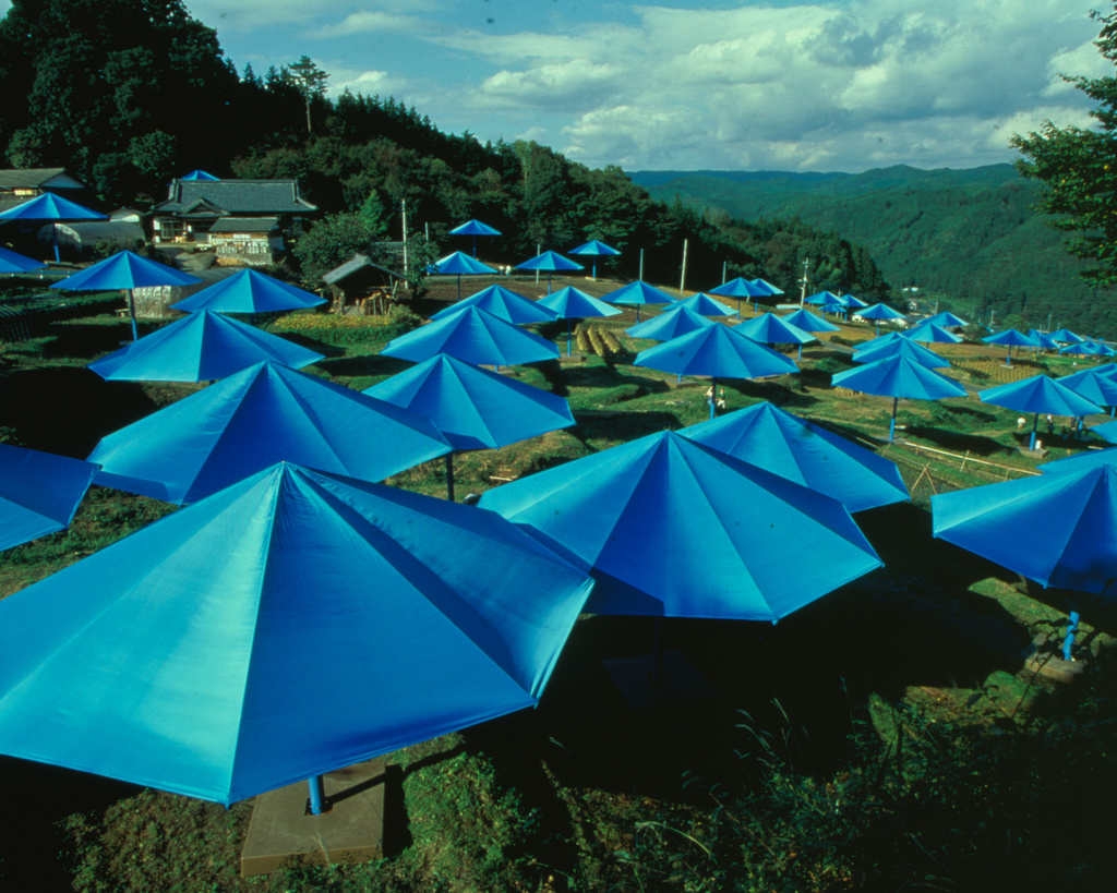 The Umbrellas, Japan, 1991.